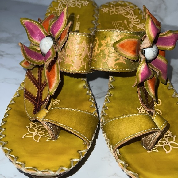 Splendid Lime Green Floral Wedges, Shada. Compliments Galore! Comfy & Fun sz 8.5 - Picture 5 of 11